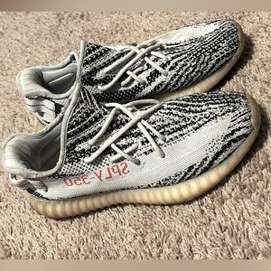 Yeezy 350 Zebra
